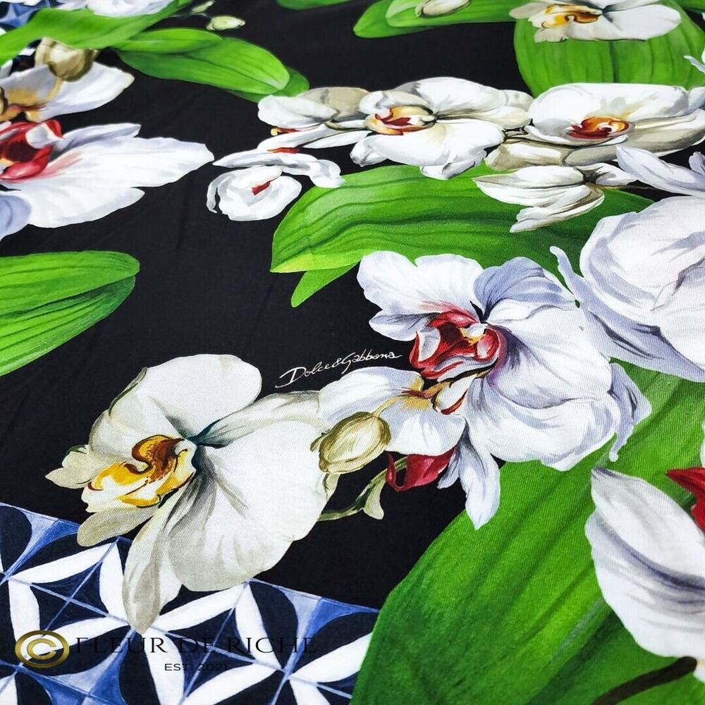Dolce & Gabbana Elegant Orchid Print Crewneck T-shirt Black sz 48 - Picture 3 of 9
